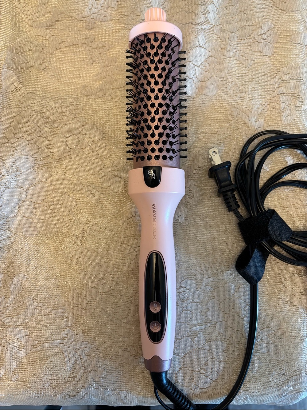 Wavylux Pink Ionic Hot Air Styling Brush for Women